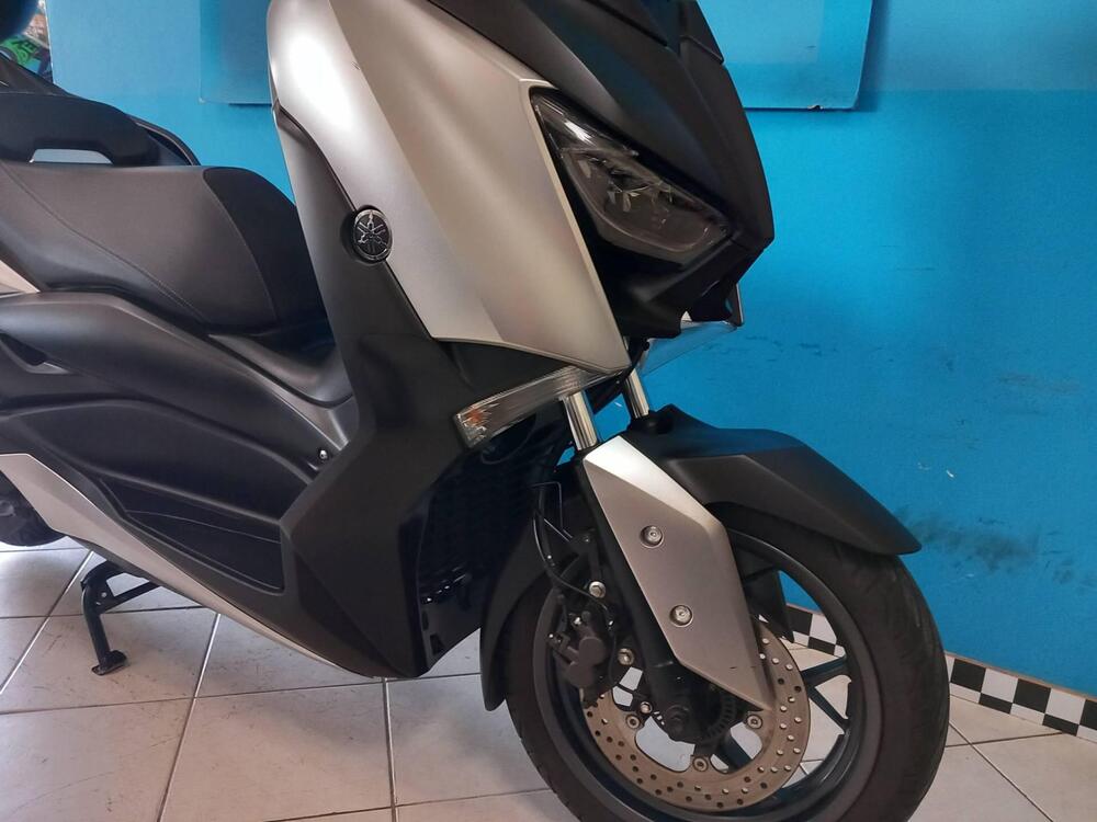 Yamaha X-Max 300 ABS (2017 - 20) (19)