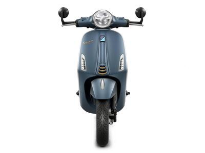 Vespa Primavera 150 Officina 8 (2026) nuova