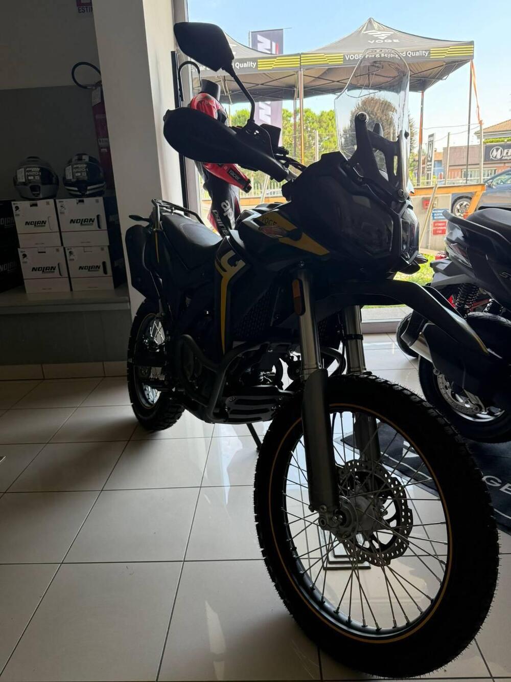 Voge Valico 300 Rally (2022 - 26) (4)