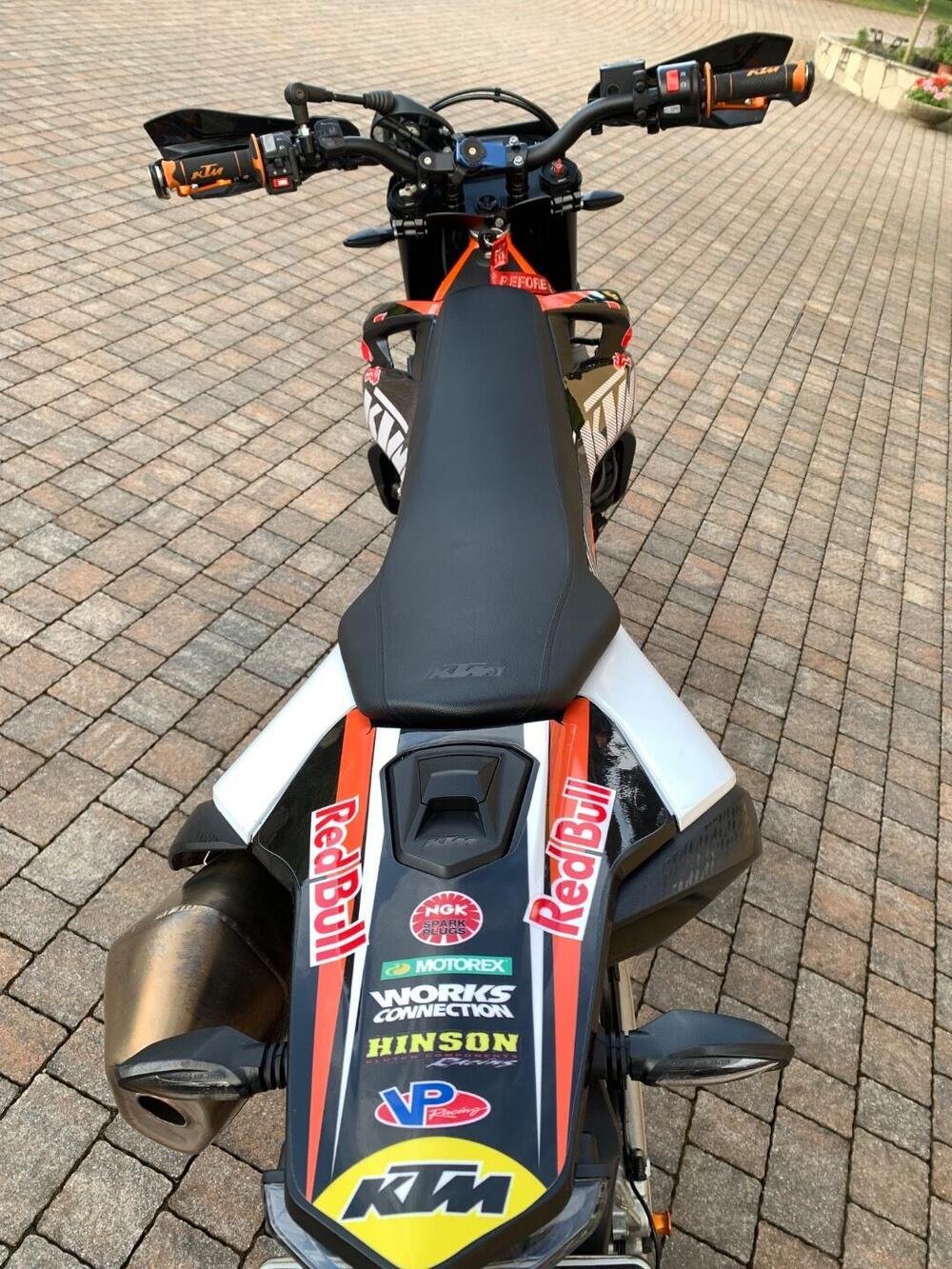 KTM 690 SMC R (2019 - 20) (3)