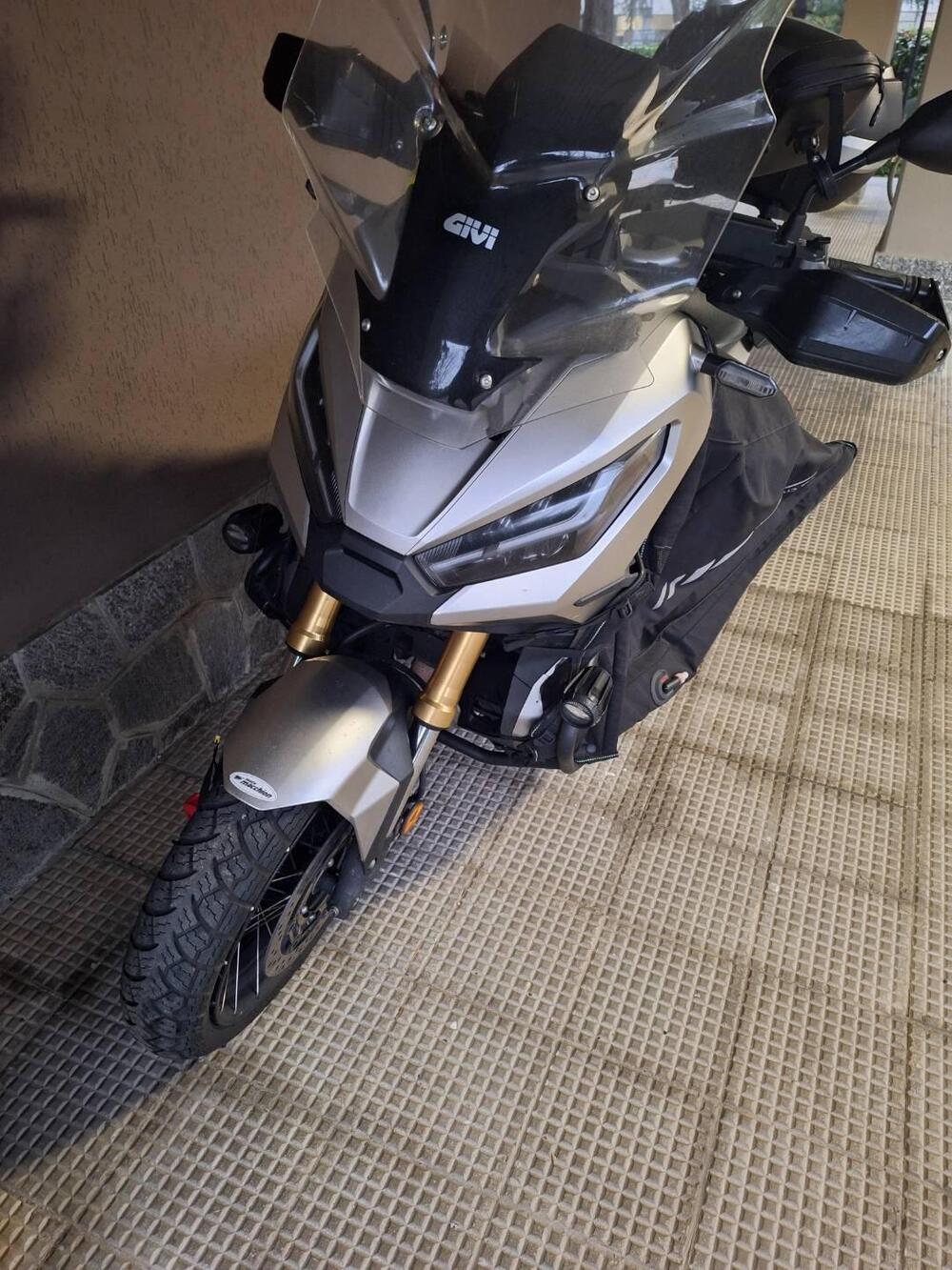 Honda X-ADV 750 DCT (2021 - 24) (2)