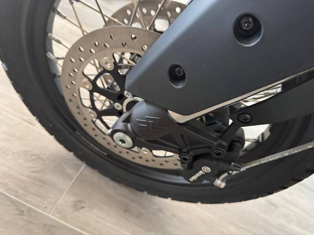 Moto Morini X-Cape 650 (2021 - 26) (9)