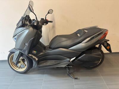 Yamaha X-Max 300 Tech Max (2021 - 24) usata