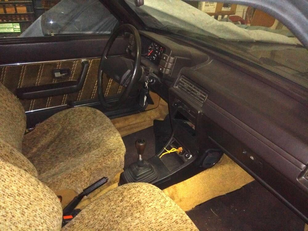 Audi 80 1.6 E GL d'epoca a Aosta (4)
