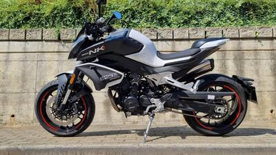 CFMOTO 800NK Advanced (2023 - 25) usata