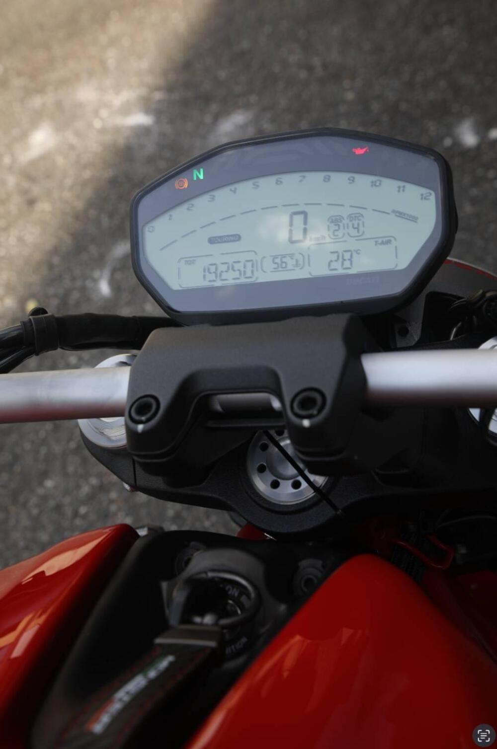 Ducati Monster 821 ABS (2014 - 17) (3)