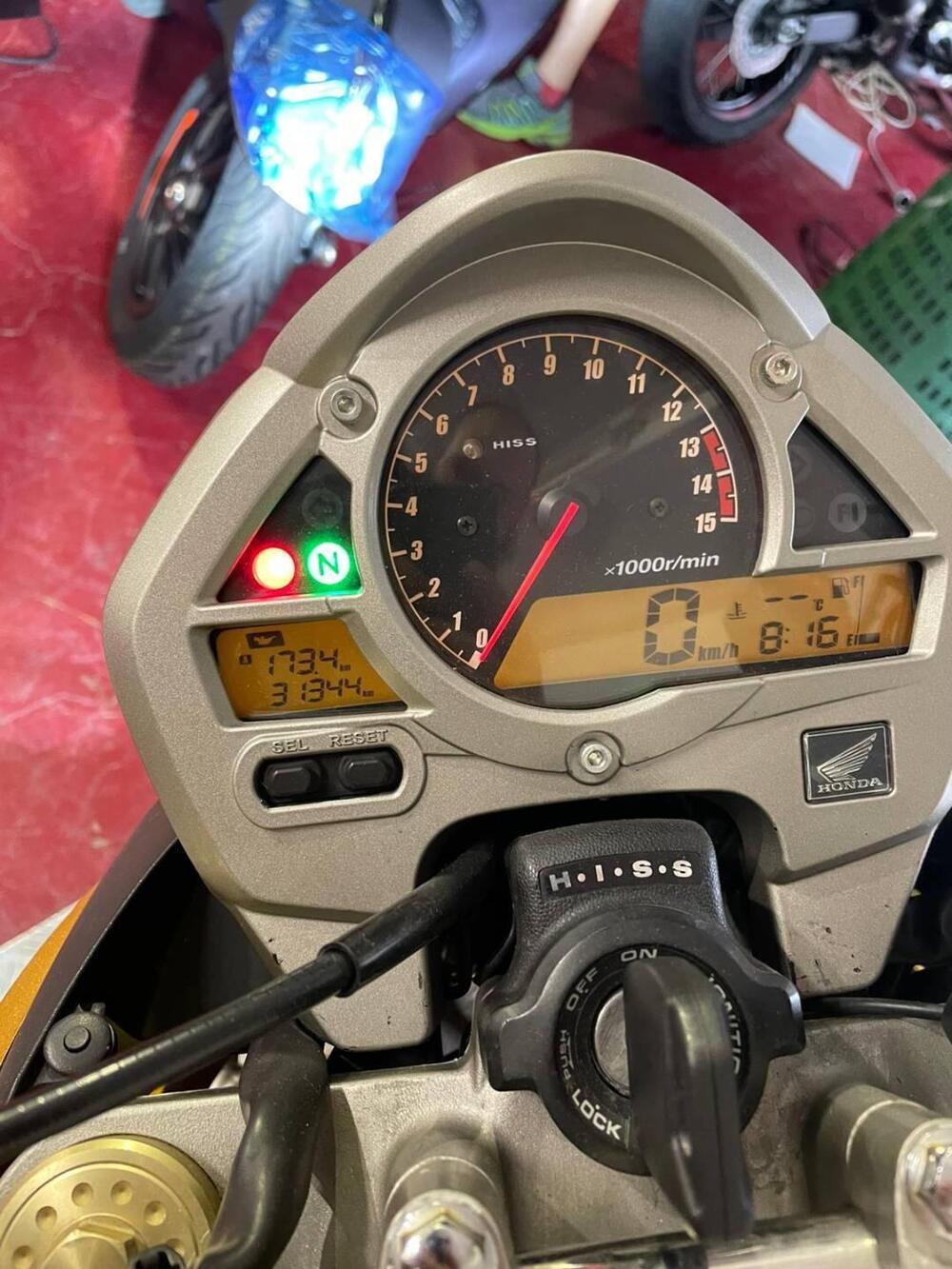 Honda Hornet 600 (2007 - 10) (3)