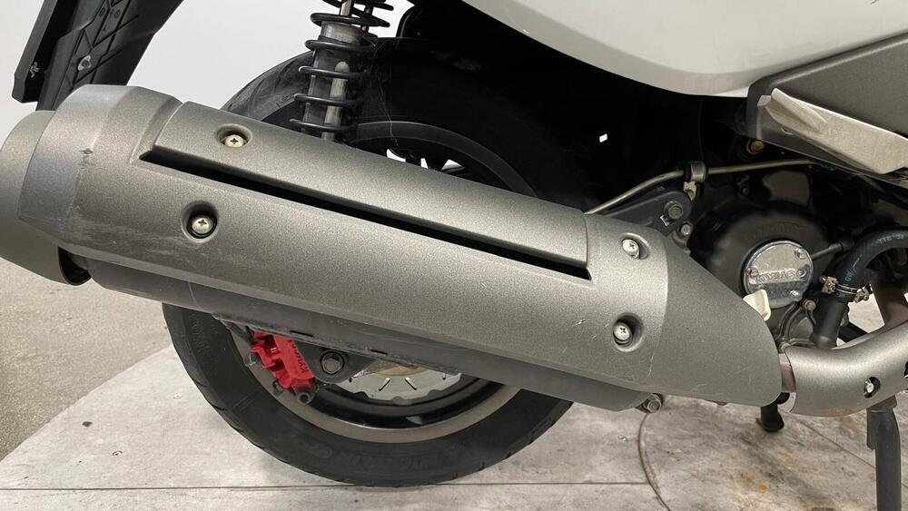 Kymco Xciting 300i R (2007 - 14) (3)