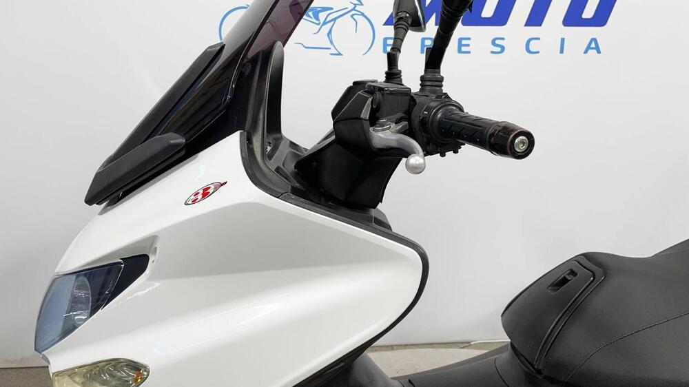 Kymco Xciting 300i R (2007 - 14) (9)