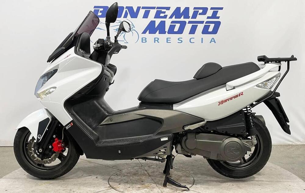 Kymco Xciting 300i R (2007 - 14) (2)