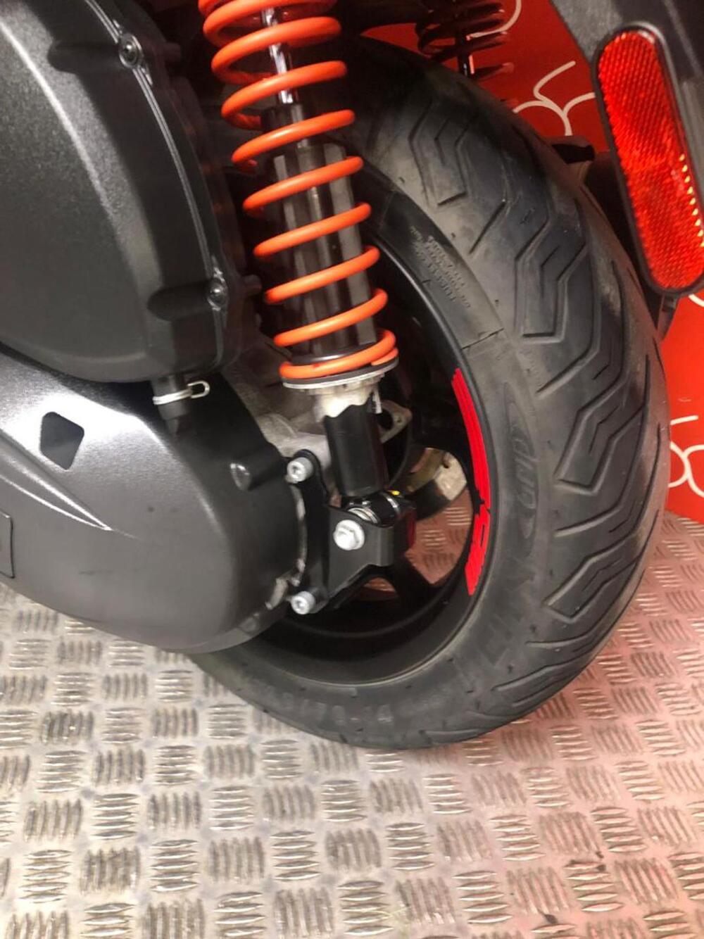 Piaggio MP3 400 ABS Hpe (2021 - 22) (6)