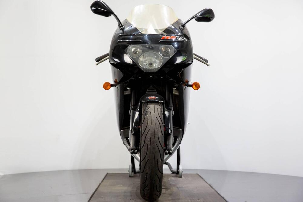 Aprilia RSV 1000 (1998 - 99) (9)