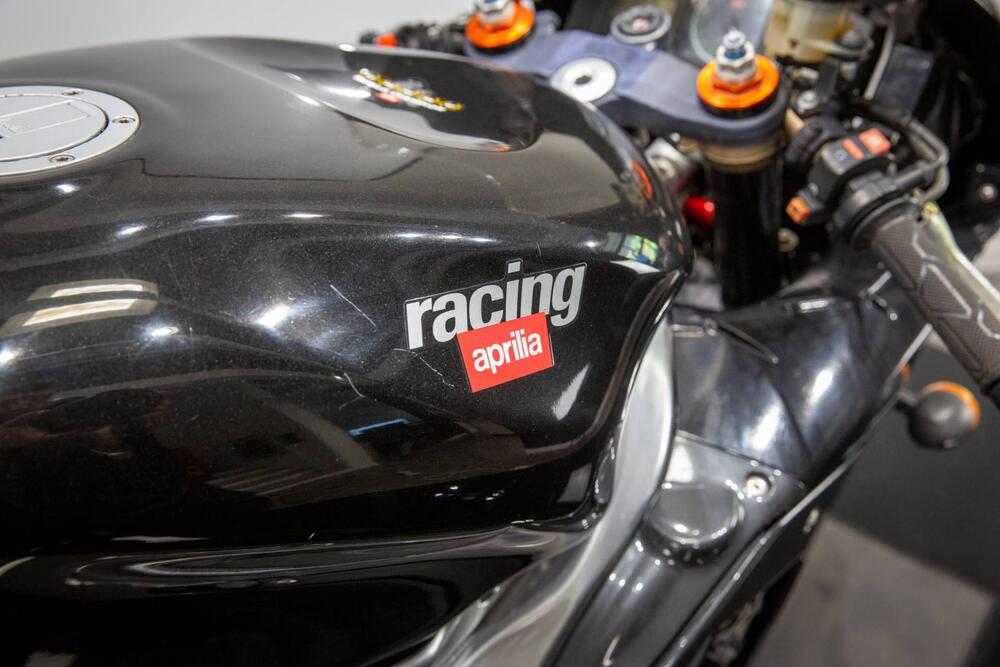 Aprilia RSV 1000 (1998 - 99) (12)