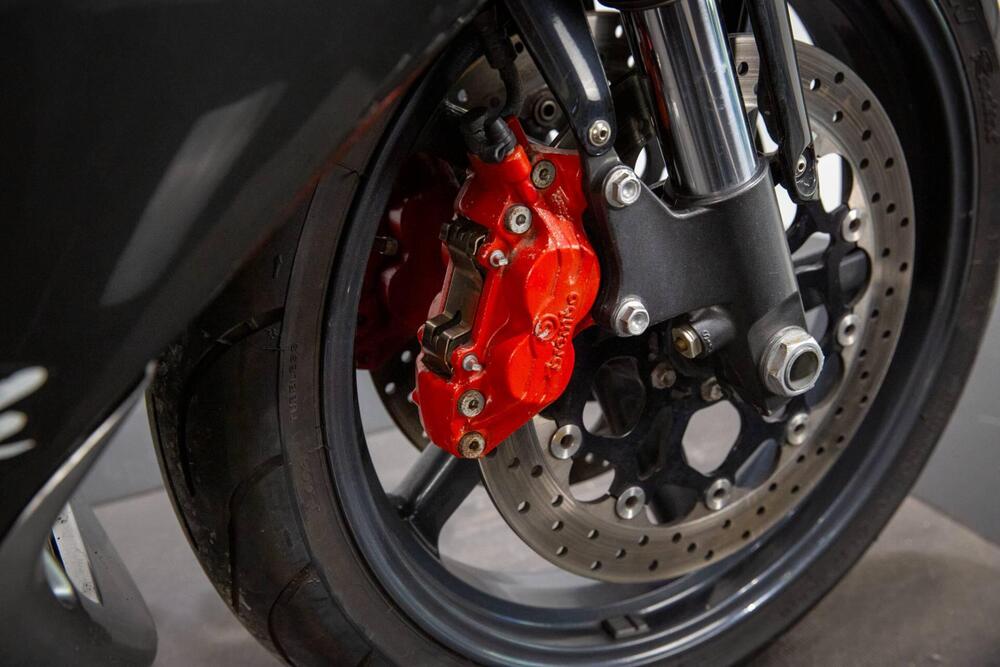 Aprilia RSV 1000 (1998 - 99) (13)