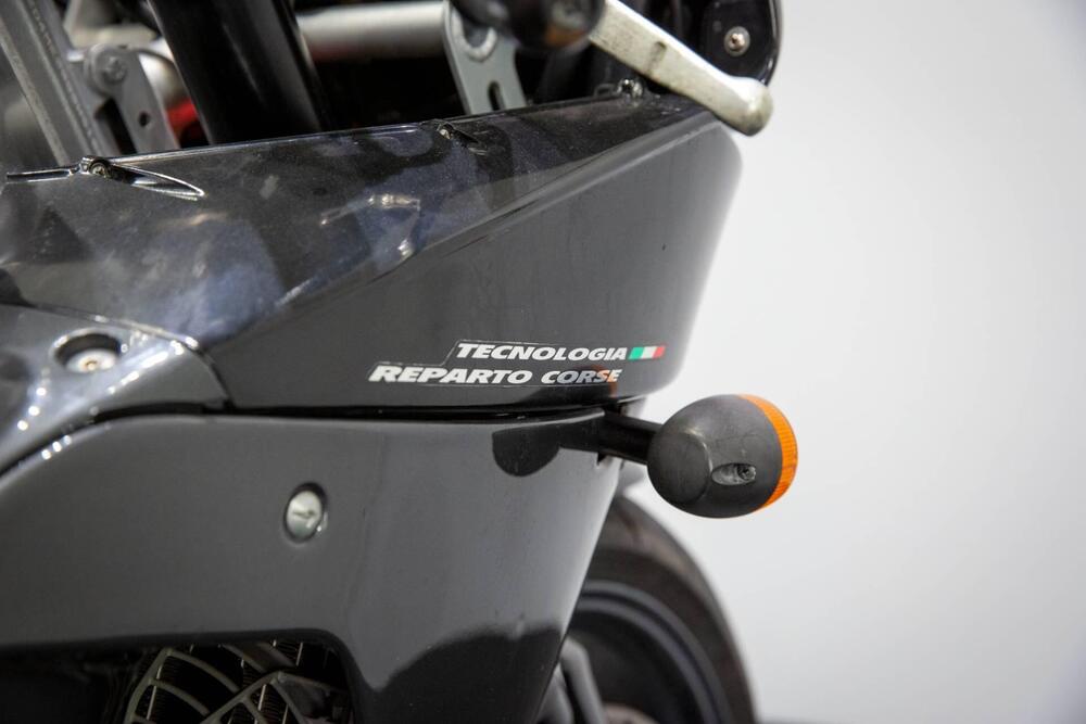 Aprilia RSV 1000 (1998 - 99) (15)