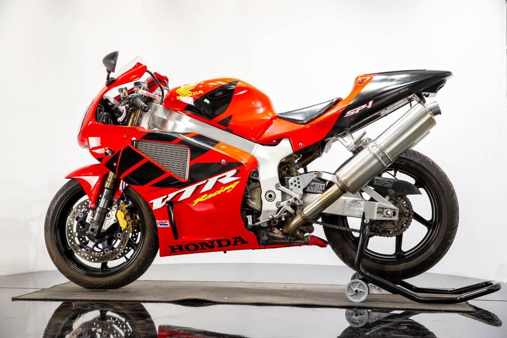 Honda VTR 1000 SP-1 (2000 - 01) (2)