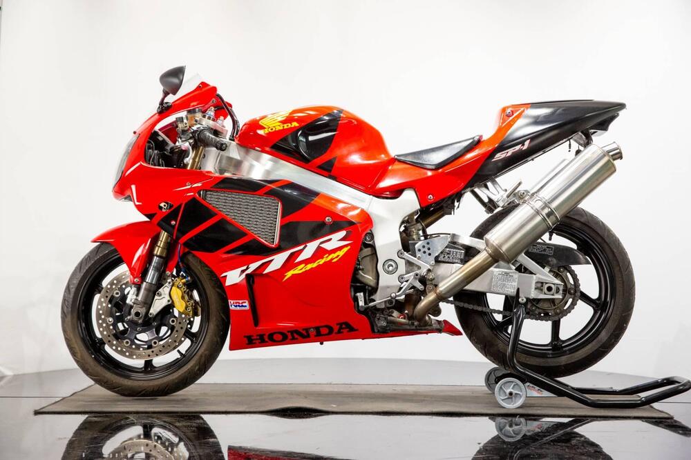 Honda VTR 1000 SP-1 (2000 - 01) (10)