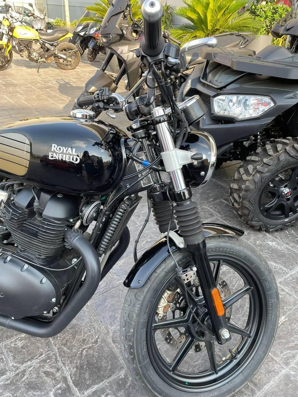 Royal Enfield Interceptor 650 (2021 - 25) (6)