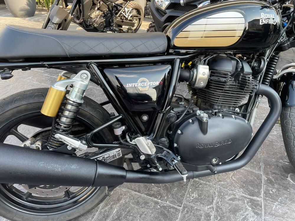 Royal Enfield Interceptor 650 (2021 - 25) (9)