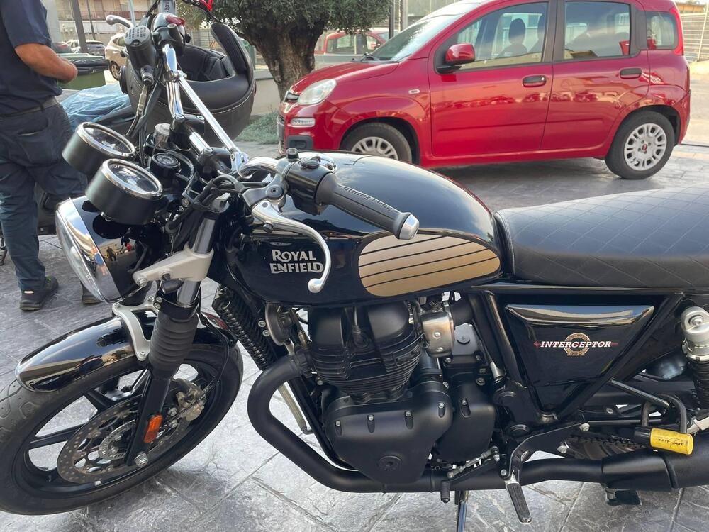 Royal Enfield Interceptor 650 (2021 - 25) (12)