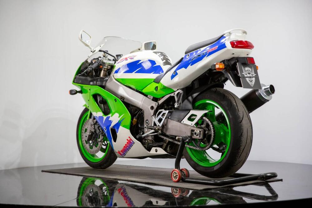 Kawasaki ZXR 750 (1993 - 95) (9)