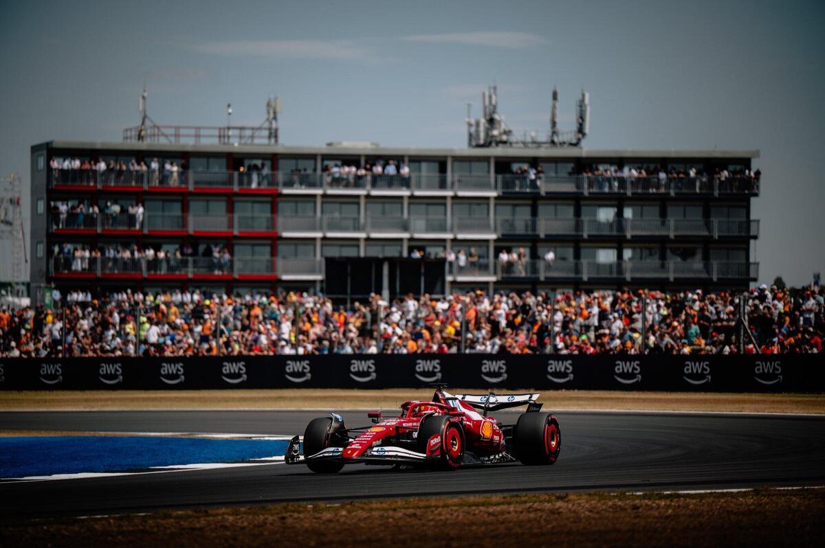 F1. Ferrari in crescita a Silverstone, Vasseur: "Abbiamo dimostrato di avere ritmo e costanza. Il nuovo fondo funziona"