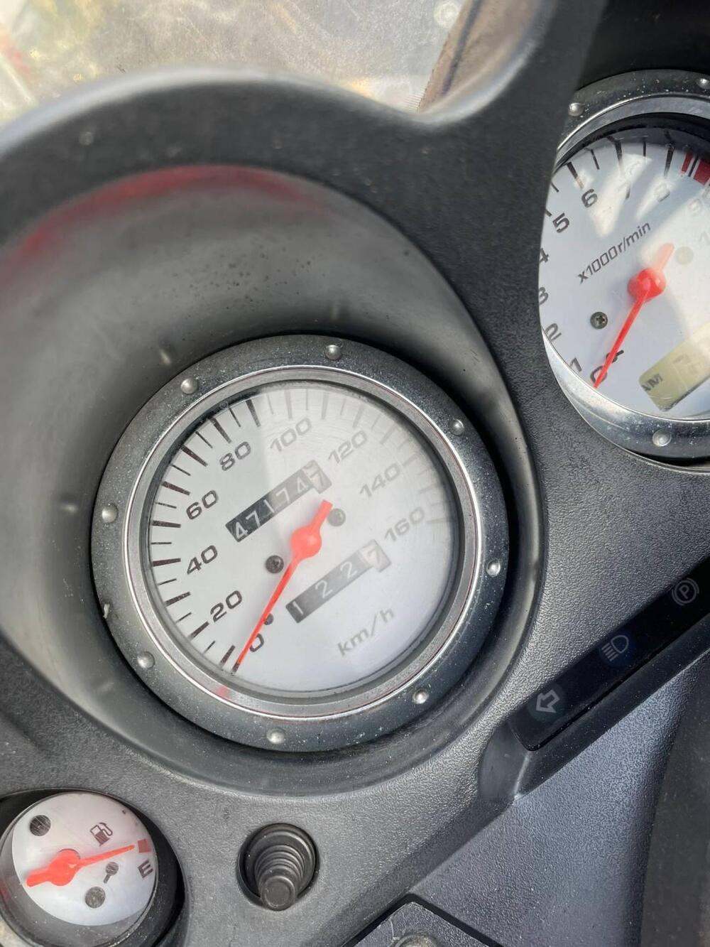 Honda Jazz 250 (2001 - 06) (3)