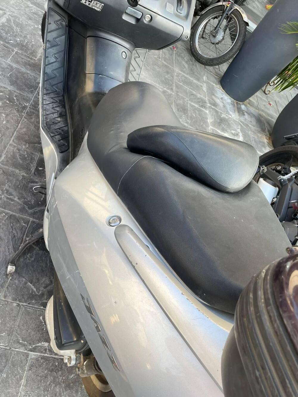 Honda Jazz 250 (2001 - 06) (5)