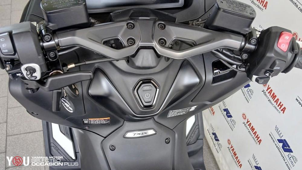 Yamaha T-Max 560 (2022 - 24) (4)