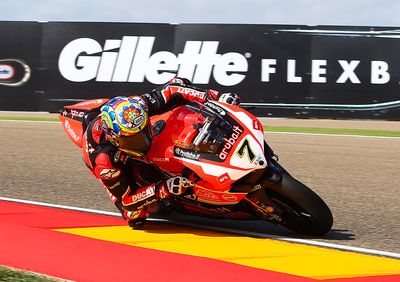 SBK. Davies segna il miglior tempo nelle FP1 ad Aragon