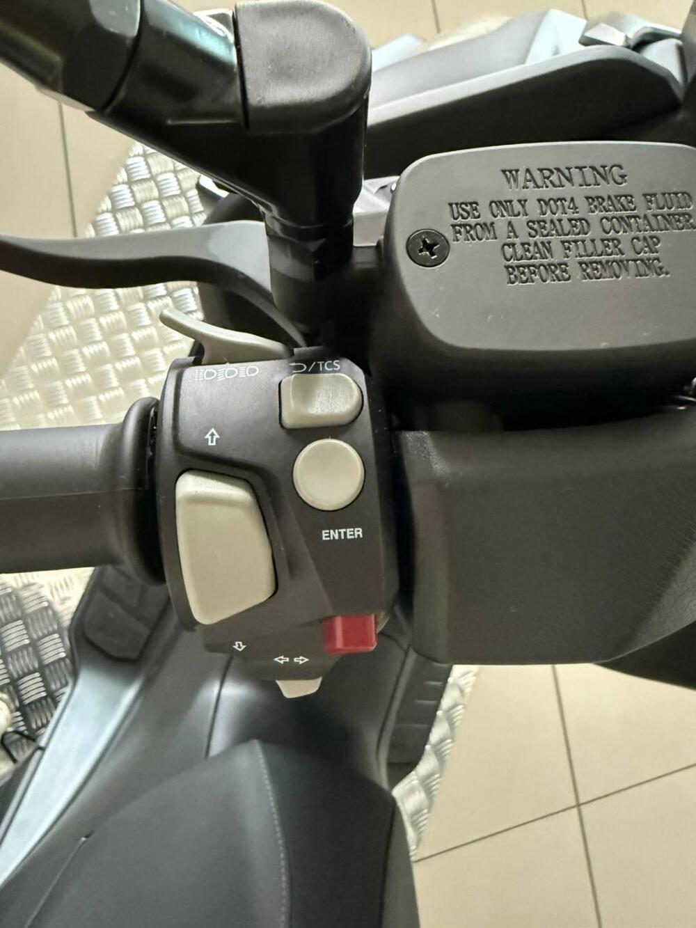 Voge Sfida SR3 (2024 - 26) (7)