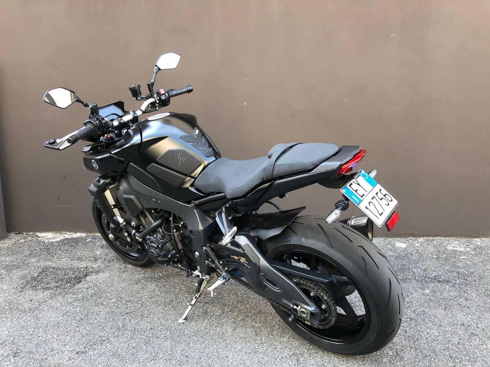 Yamaha MT-10 (2022 - 26) (3)