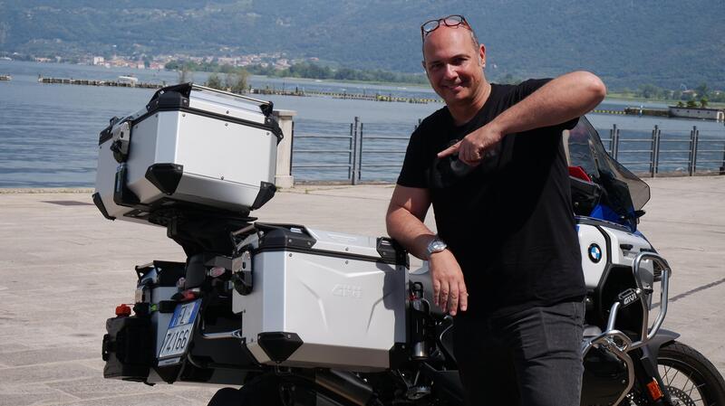 GIVI Outback EVO: Sono le Migliori Borse in Alluminio per Moto Adventure? [VIDEO]