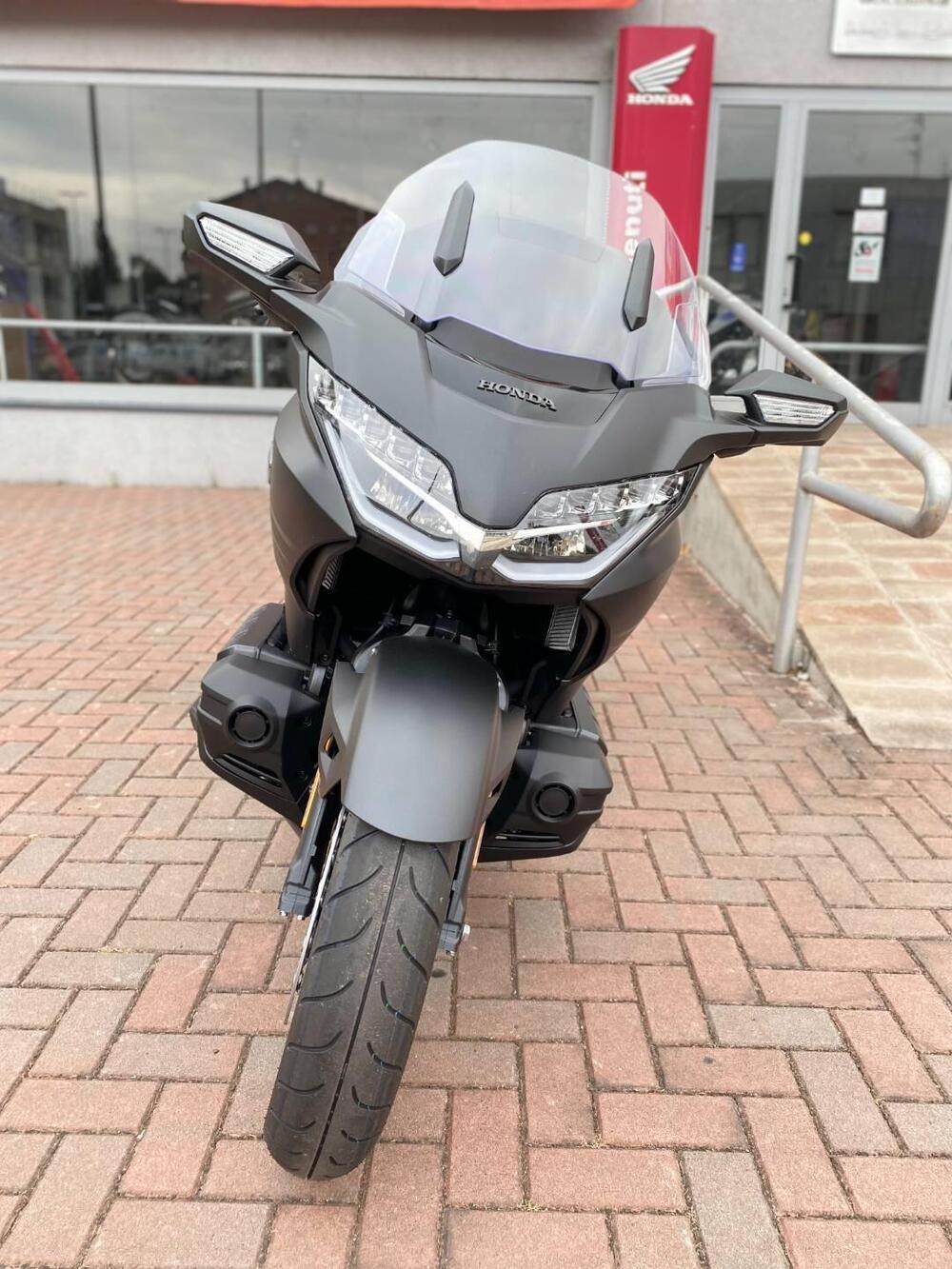 Honda GL 1800 Gold Wing 50° Anniversario (2025) (5)