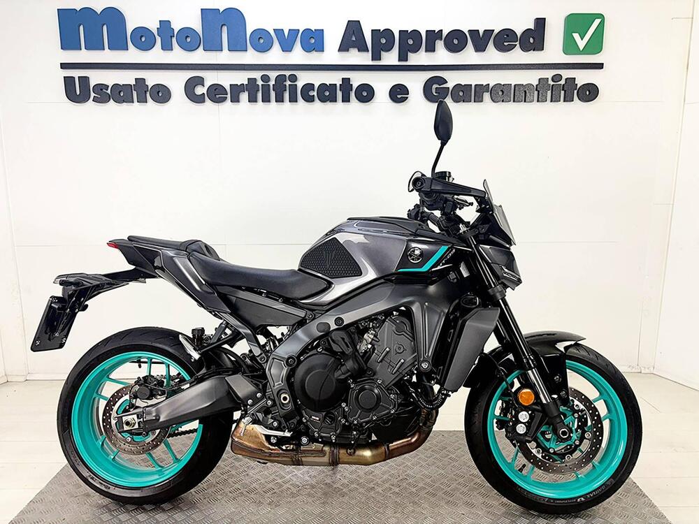 Yamaha MT-09 Y-AMT (2024 - 26) (4)