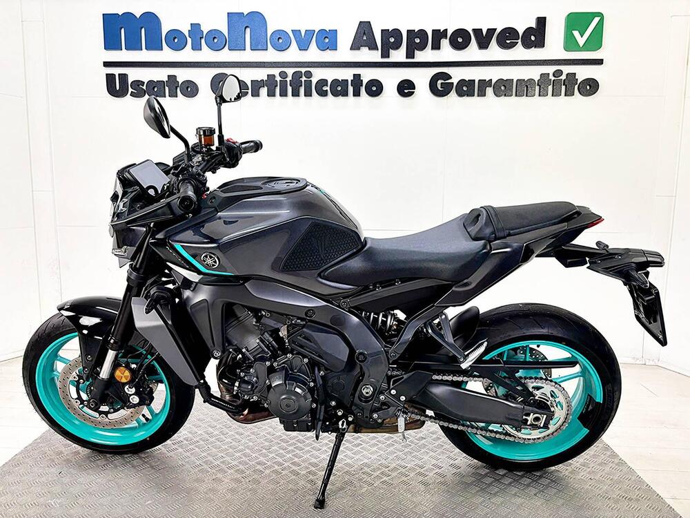 Yamaha MT-09 Y-AMT (2024 - 26) (5)