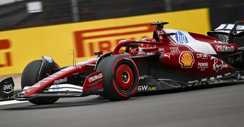 F1. GP Silverstone 2025, risultati FP3: Leclerc comanda davanti a Piastri e Verstappen. Norris 4&deg;, Hamilton penalizzato dalla bandiera rossa