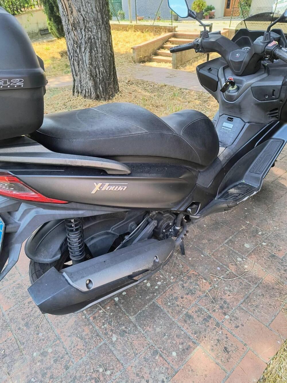 Kymco X-Town 300i ABS (2016 - 20) (8)