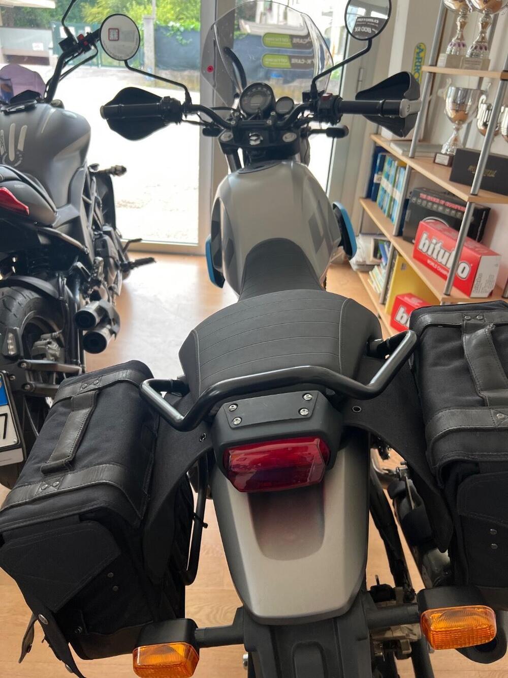 Royal Enfield Scram 411 (2022 - 24) (2)