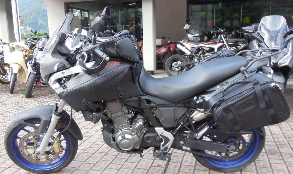 Aprilia Pegaso 650 Strada (2005 - 11) (3)