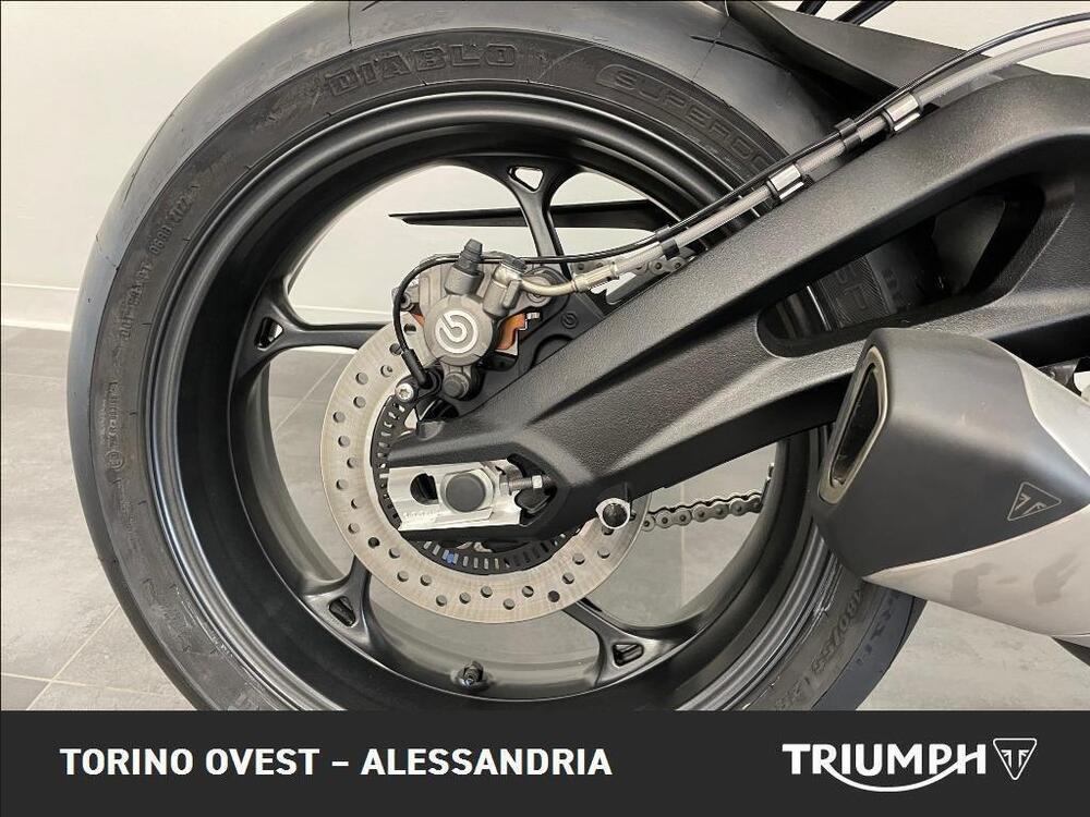 Triumph Street Triple 765 RS (2023 - 25) (8)