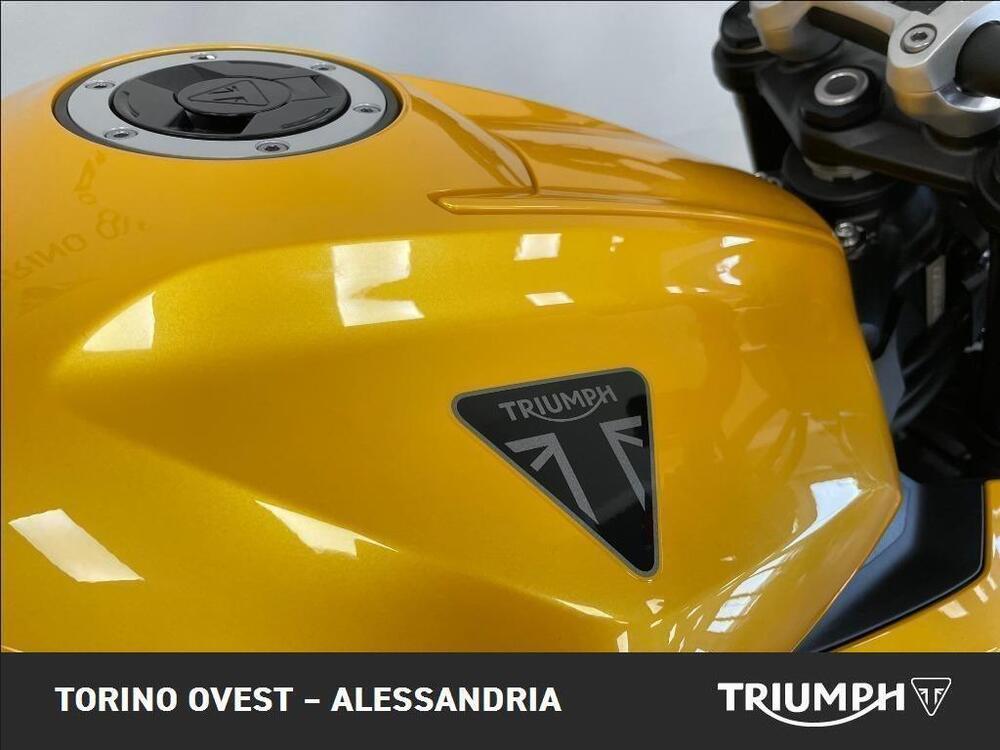 Triumph Street Triple 765 RS (2023 - 25) (12)