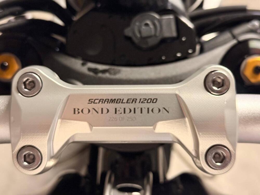 Triumph Scrambler 1200 XE Bond Edition (2020) (7)