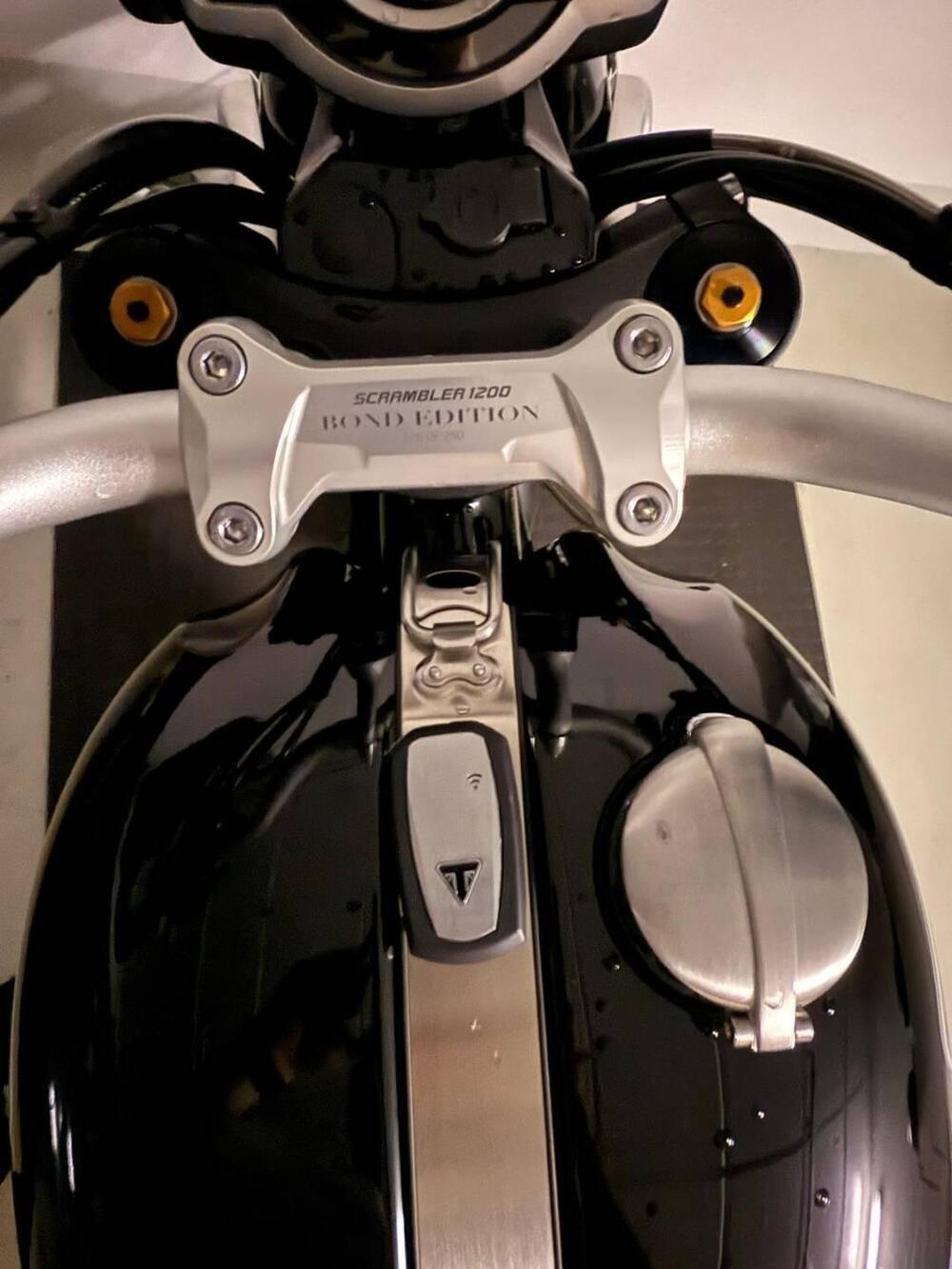 Triumph Scrambler 1200 XE Bond Edition (2020) (9)