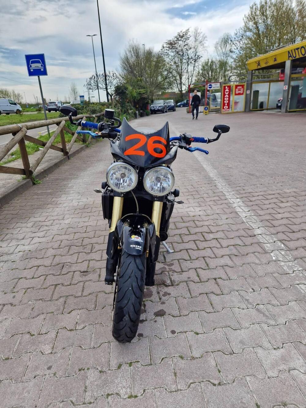 Triumph Speed Triple 1050 (2005 - 11) (7)