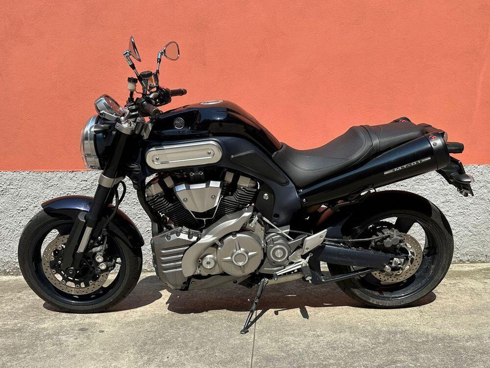 Yamaha MT-01 (2005- 11) (2)