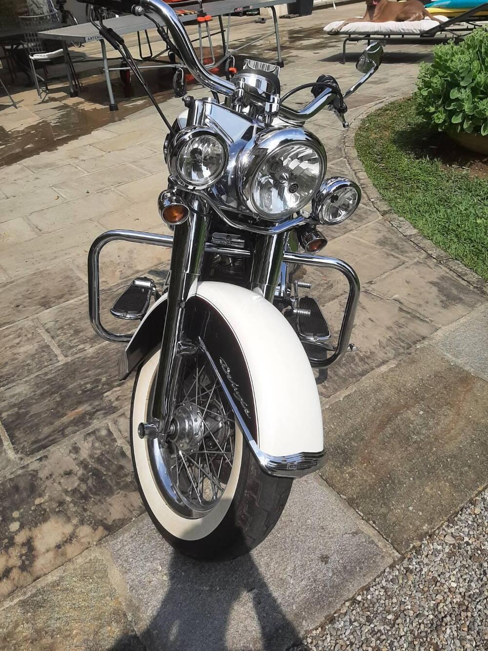 Harley-Davidson 1450 Deluxe (2005 - 06) - FLSTNI (3)