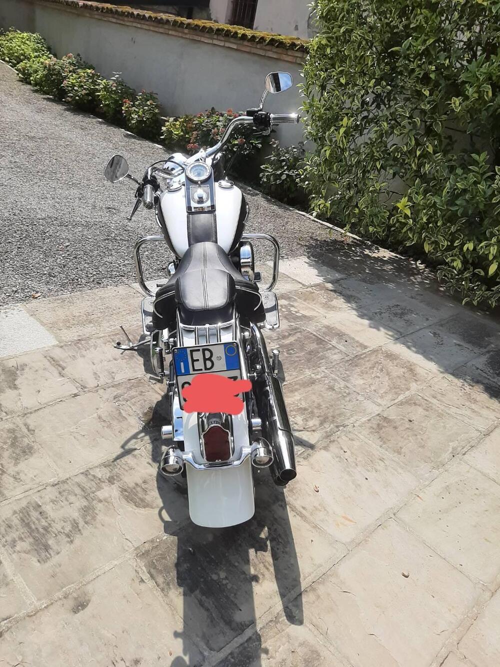 Harley-Davidson 1450 Deluxe (2005 - 06) - FLSTNI (5)