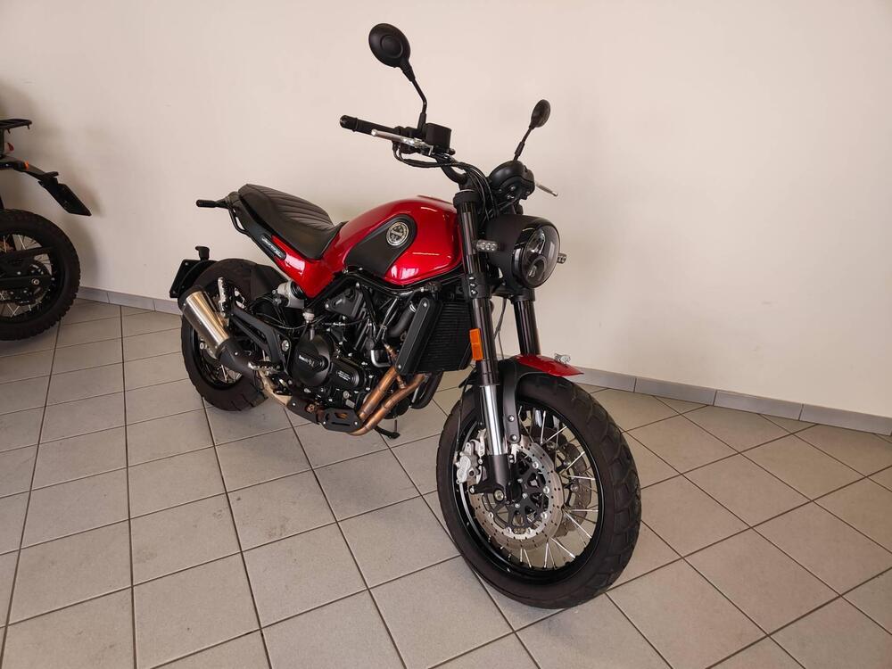 Benelli Leoncino 500 Trail (2021 - 26) (2)