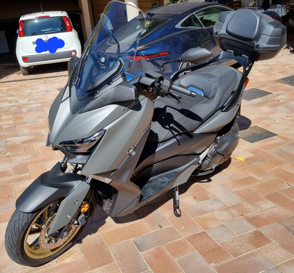 Yamaha X-Max 400 Tech Max (2020) (2)